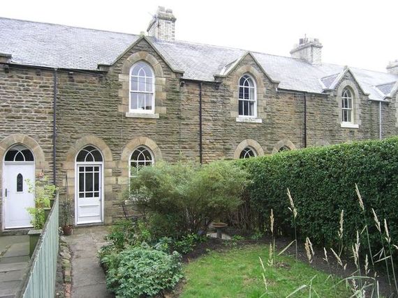 2 bedroom Terraced f...